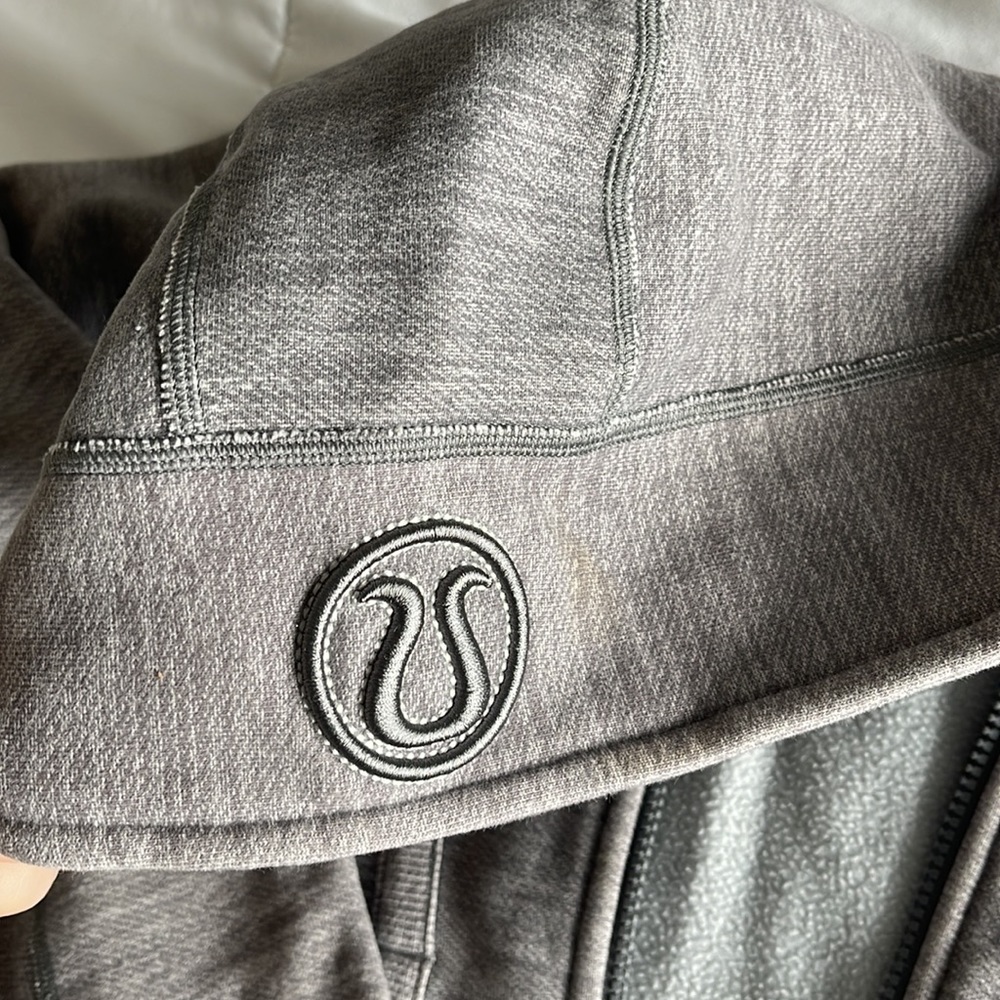 Lululemon Jacket - Picture 2 of 5